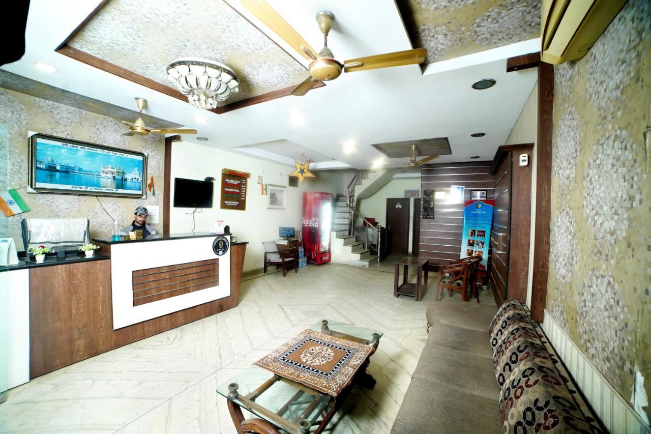 Hotel Holiday Comfort Amritsar Ngoại thất bức ảnh