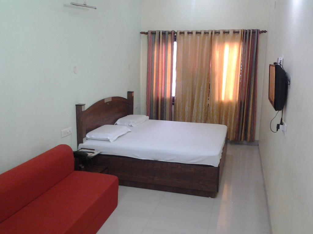 Hotel Holiday Comfort Amritsar Ngoại thất bức ảnh